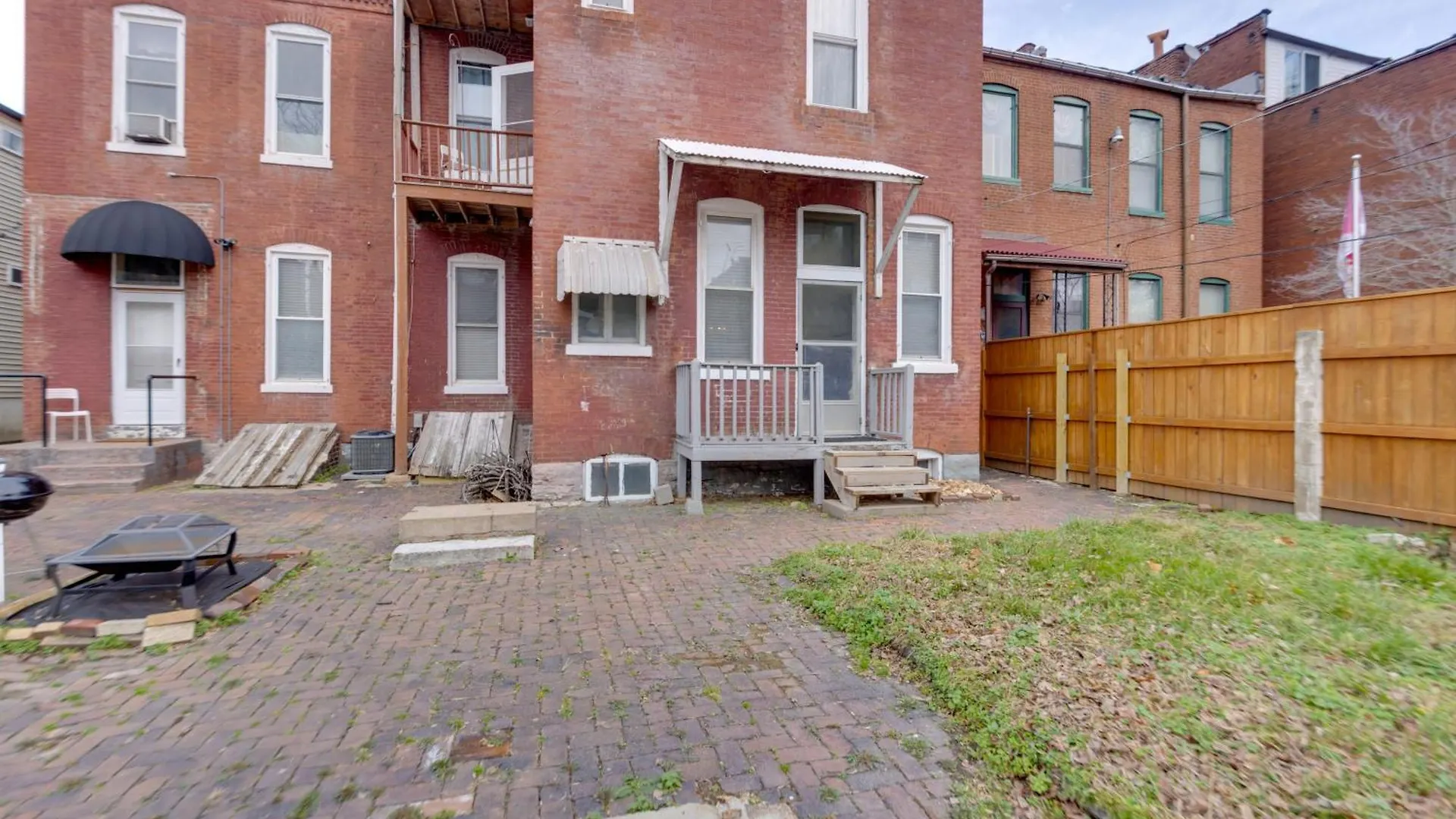 2 Mi To Dtwn Apartment In Saint Louis